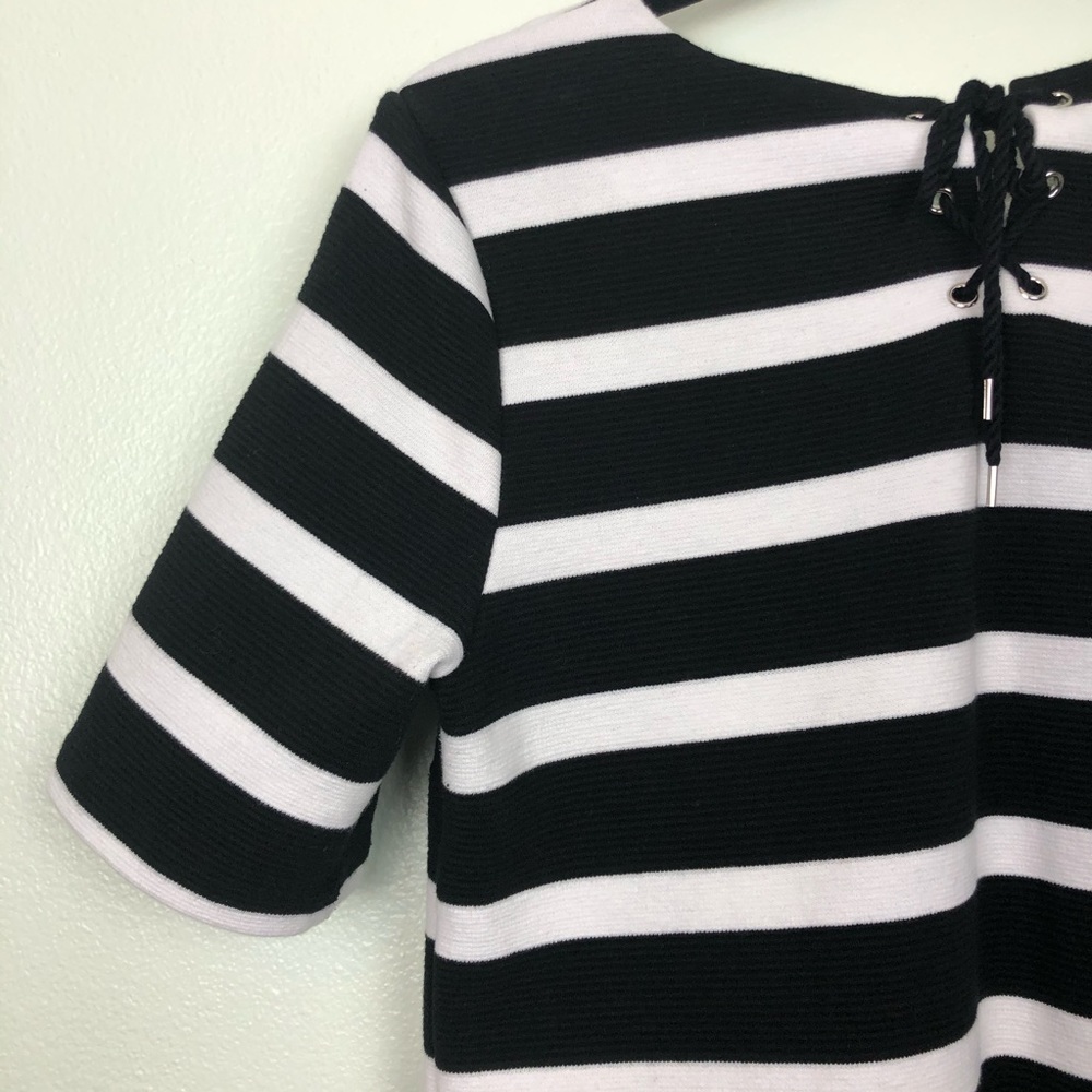 Talbots Boxy MP Tie Back Nautical 1/4 Sleeve Top - Picture 11 of 15